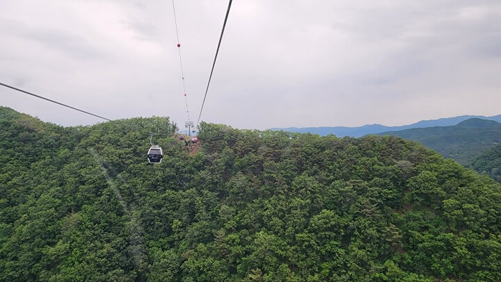 캐빈에서 올라가는 모습