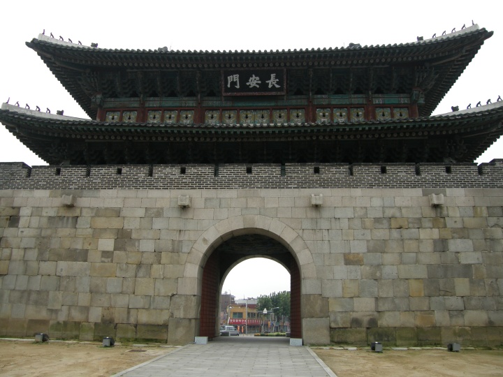 장안문
