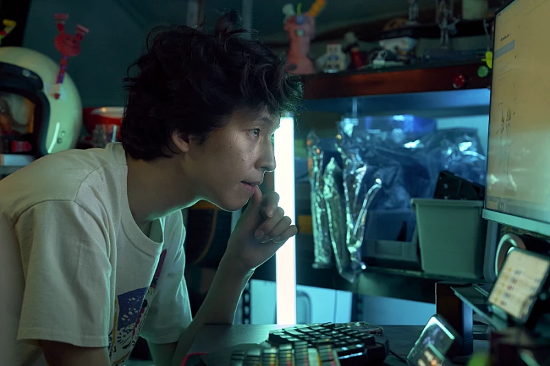 영화 댓글부대에서 팹택 역을 맡은 홍경