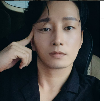 이현욱 프로필