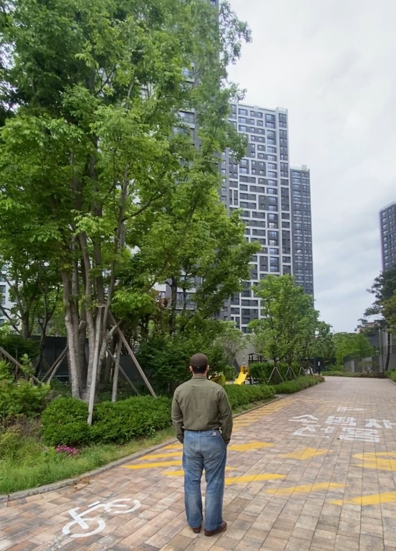 데일리룩(2024. 5. 11.)와일드브릭스 헤링본 헌팅캡, 브론슨 논스탁 OG-107 자켓, 폴로랄프로렌 패치 빈티지 워싱 데미지진, 레드윙 아이언레인저 앰버하니스, 리바이스벨트