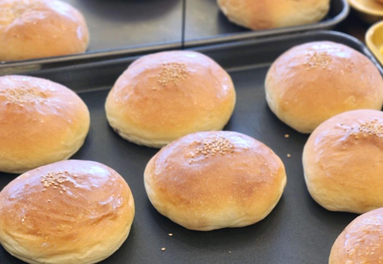 방금 갓 구워져 나온 한국기행 단팥빵