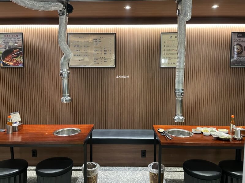 일산 돼지고기 맛집 동래정 식사점-매장 내부