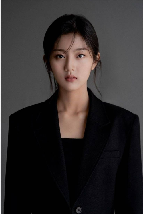 배우 신은수