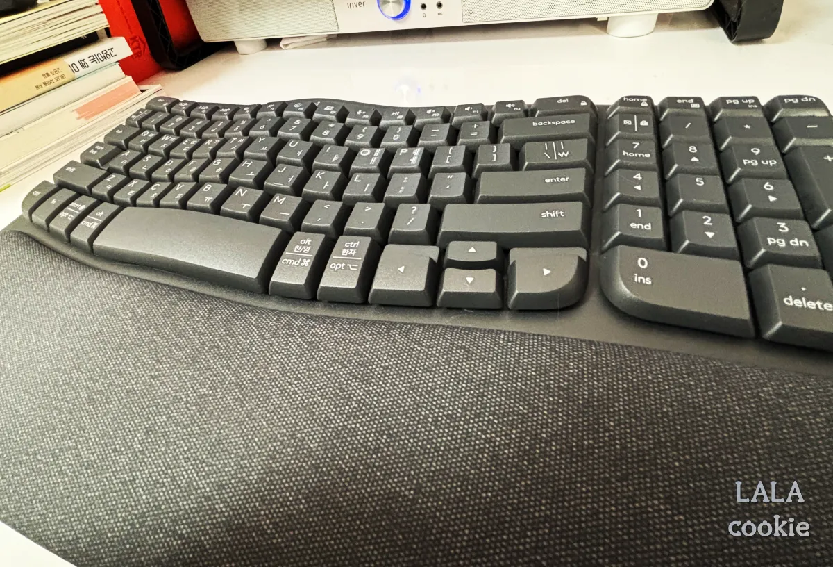 직장인-키보드-추천-손목-편한-로지텍웨이브-넓은-손목-받침대