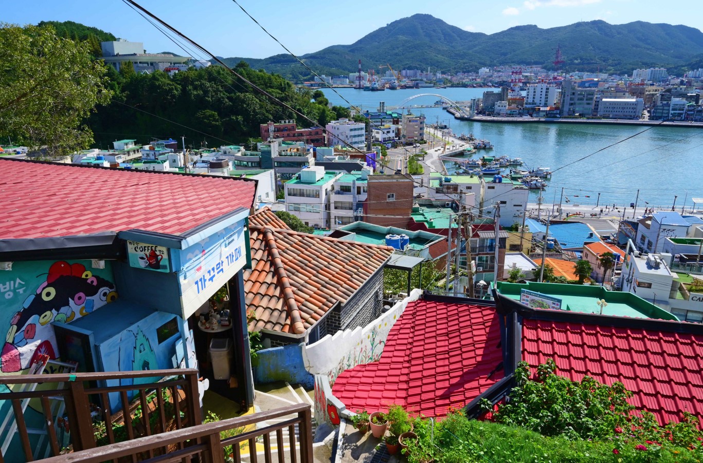 동피랑-벽화마을