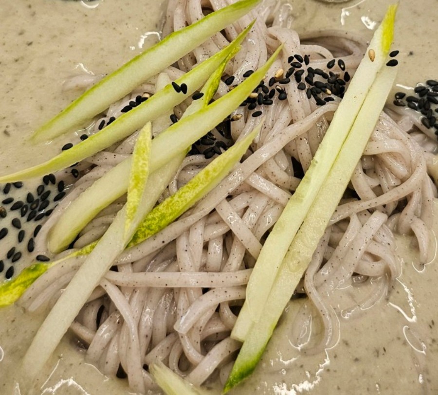 오늘N 서리태콩국수 썸네일