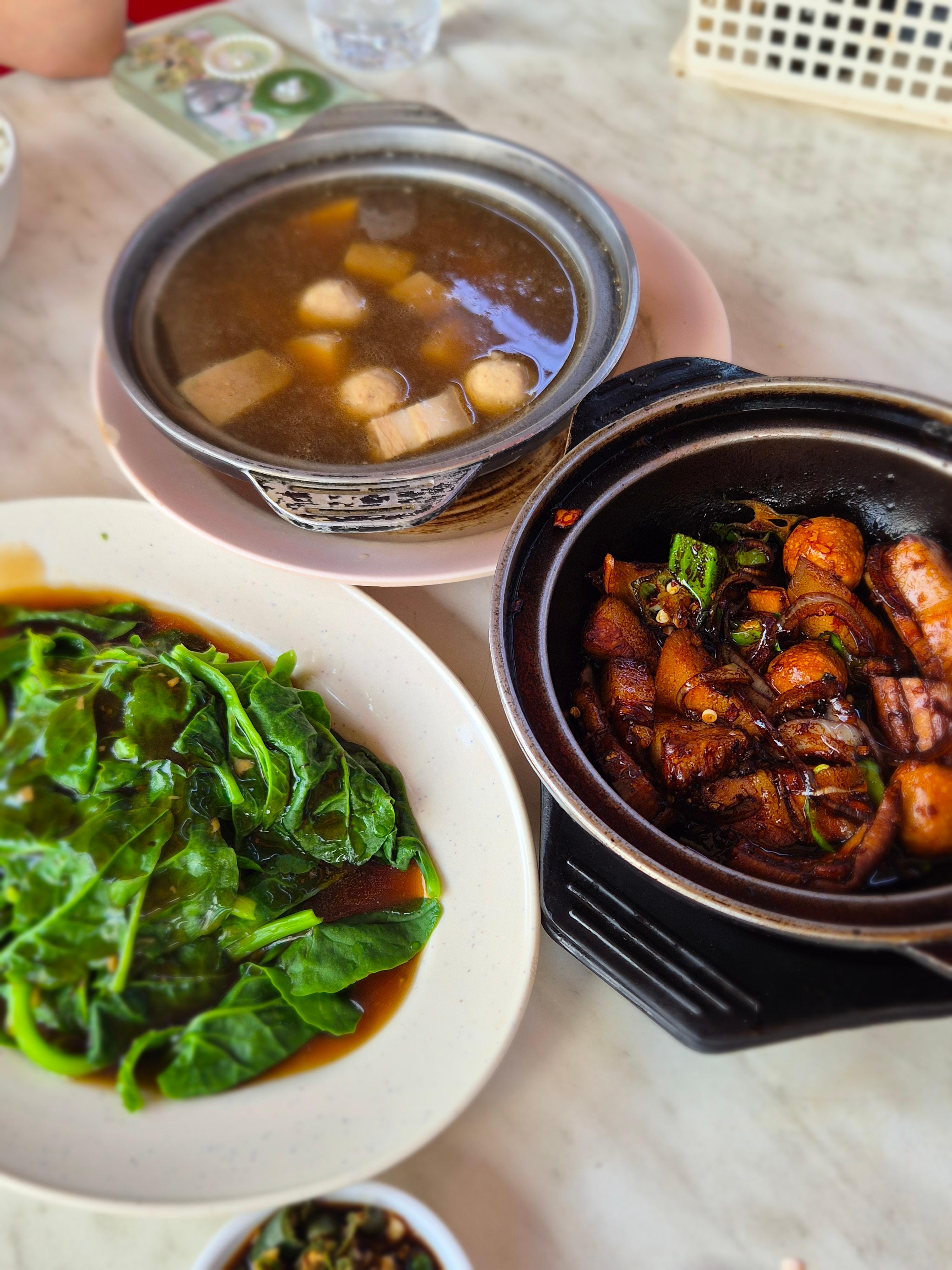 시금치볶음과 바쿠테