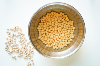 병아리콩 불리기