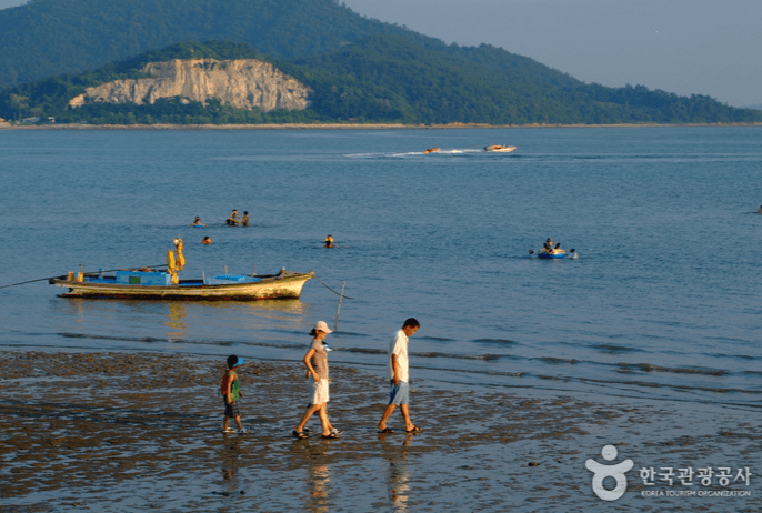 톱머리 해수욕장