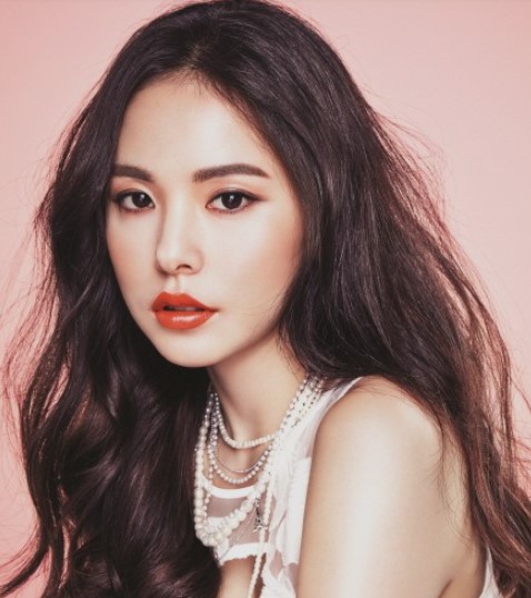 입꼬리 내림근 입술 보톡스