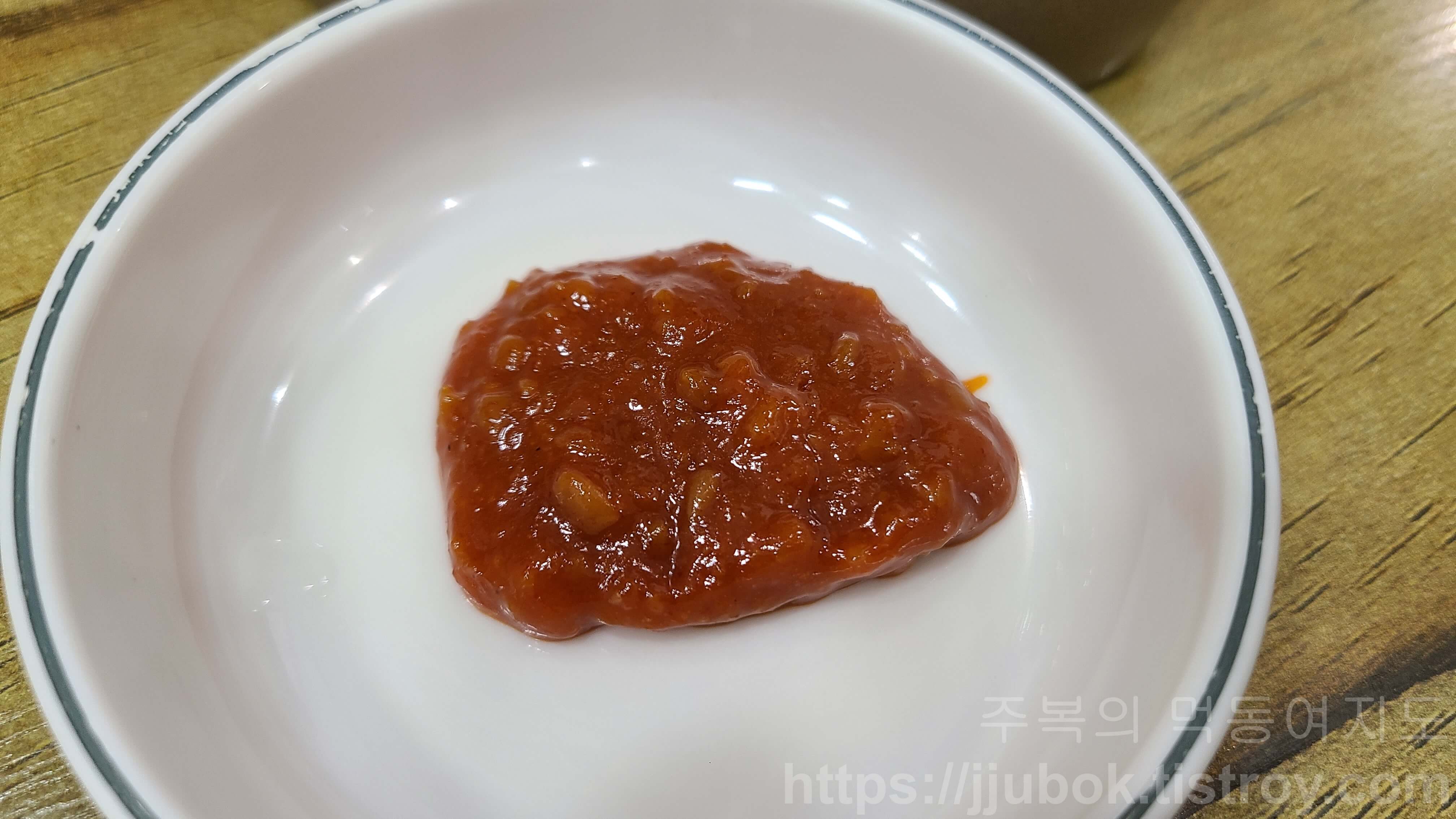 작전동-서울녹각삼계탕-밑반찬-쌈장