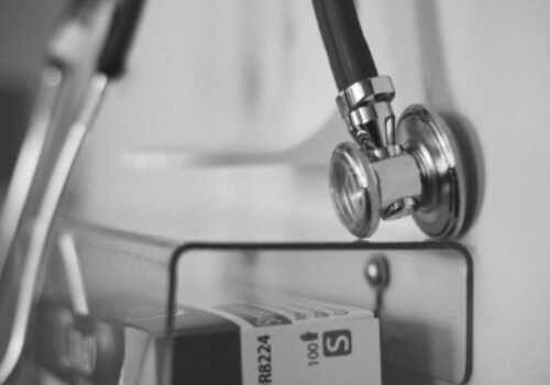 청진기-흑백-이미지