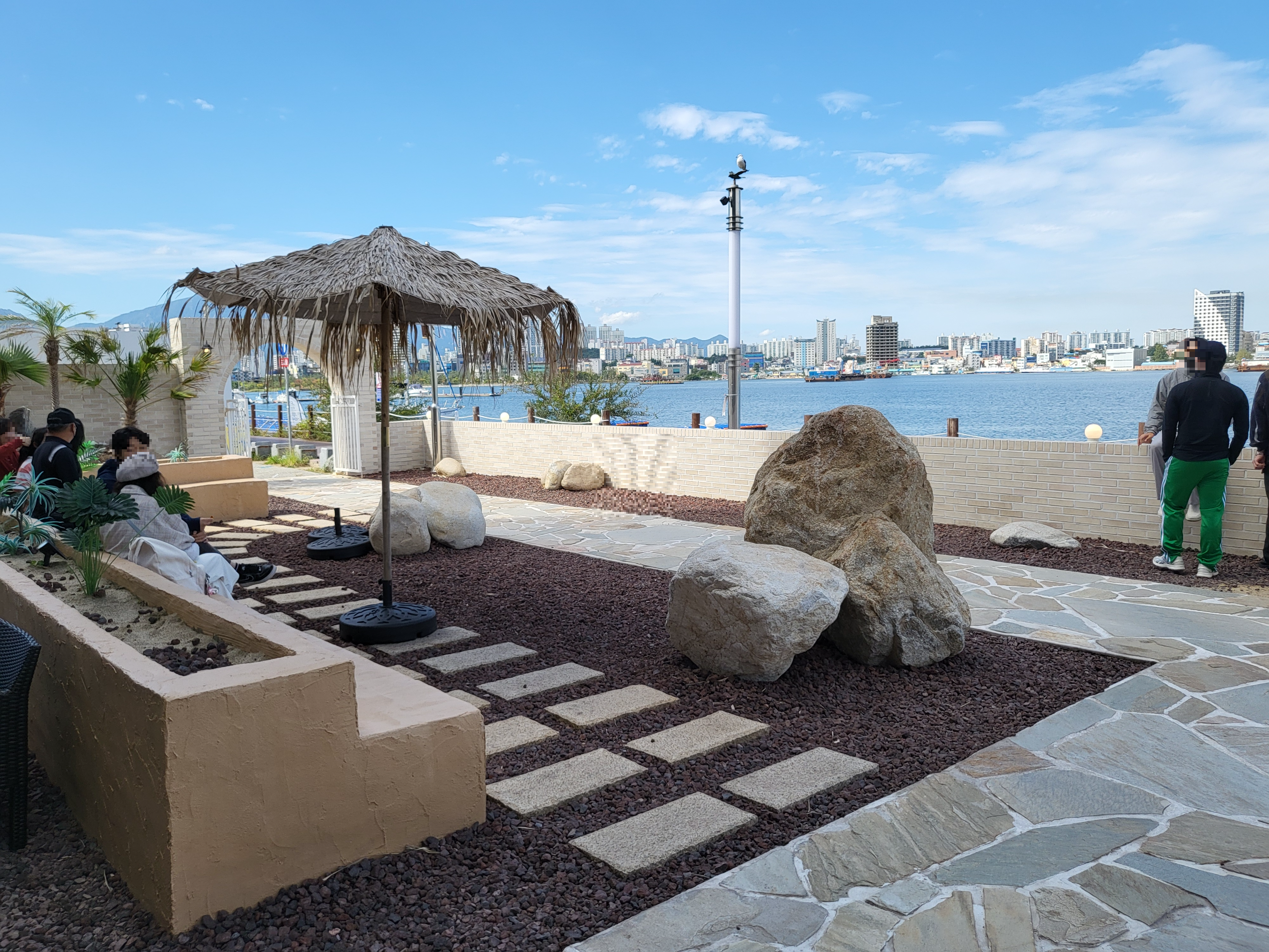 메리고라운드 - 외부 테이블