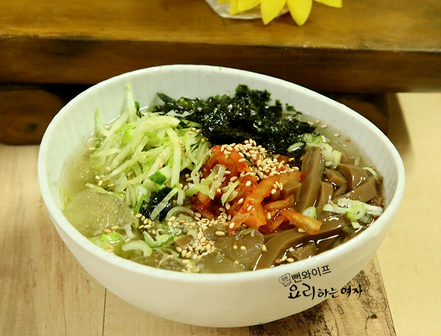 시원한 묵국수 + 도토리묵무침 황금레시피 &mdash; 다이어트&middot;여름 별미 60kcal 가성비 - 식재료 디테일