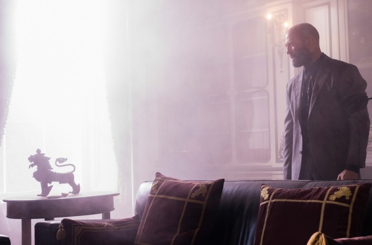 액션 스릴러 영화다시보기추천 비키퍼 결말 후기 리뷰 - 호평과 혹평