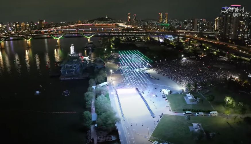 주요 시설 정보와 피크닉 드론 사진 이미지