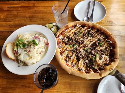 몽뜨화덕피자음식