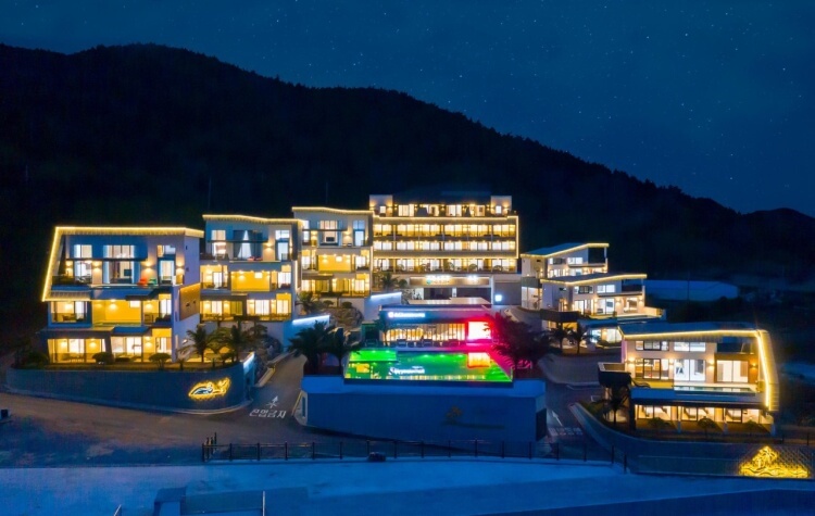 여수 블루망고 풀빌라 리조트