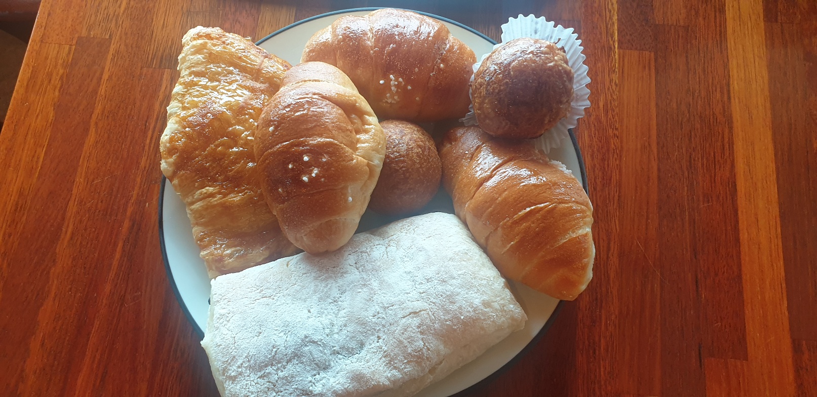 수원 삐에르몽테 소금빵