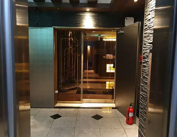 청담더타이 분당서현점