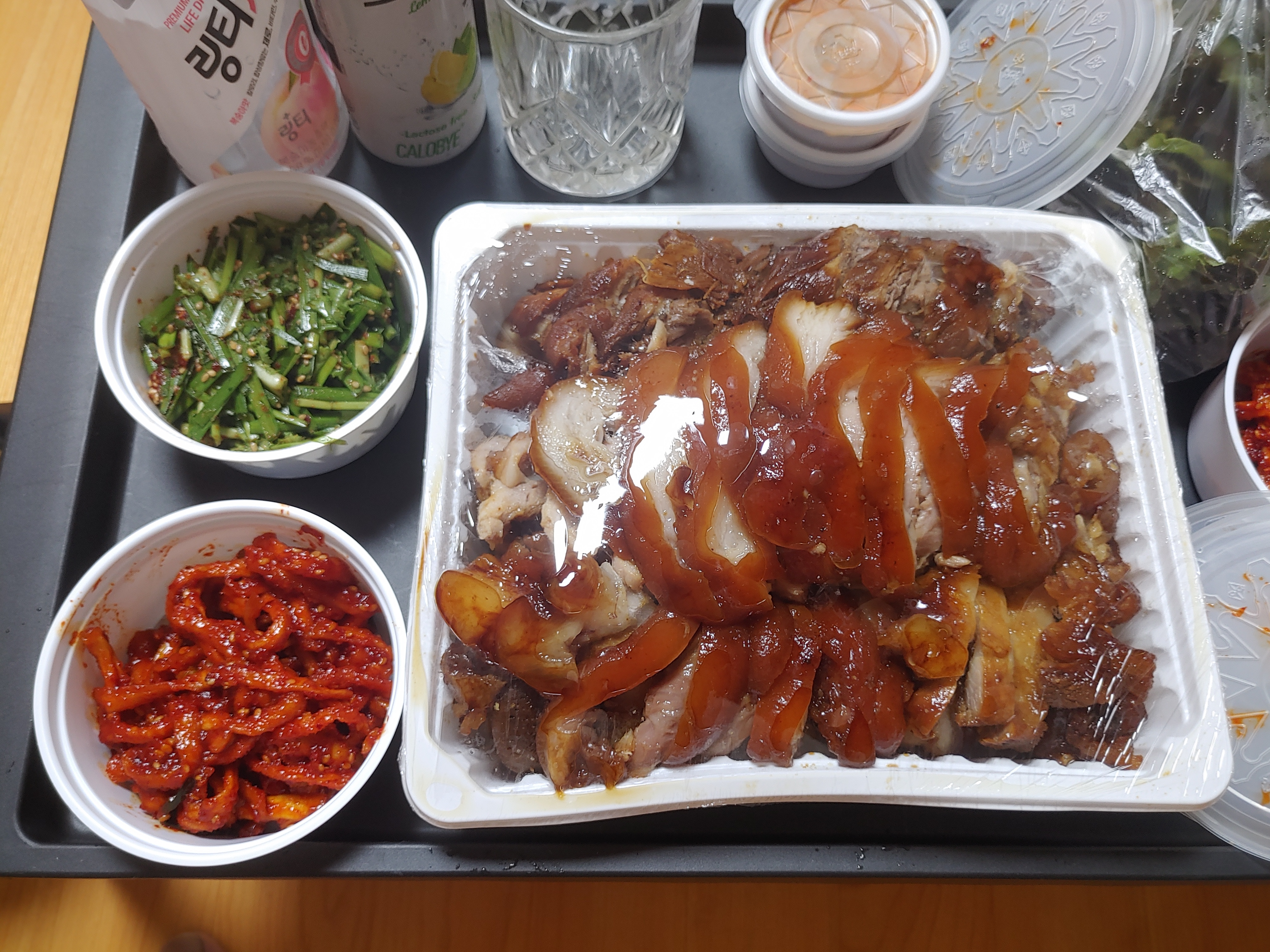 바로족발의 뒷다리 족발