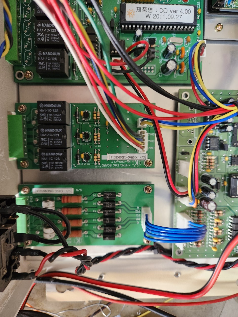 (주)경호엔지니어링(KYUNGHO ENGINEERING) 컨트롤러 KHDC-10000 화면불량 수리 완료