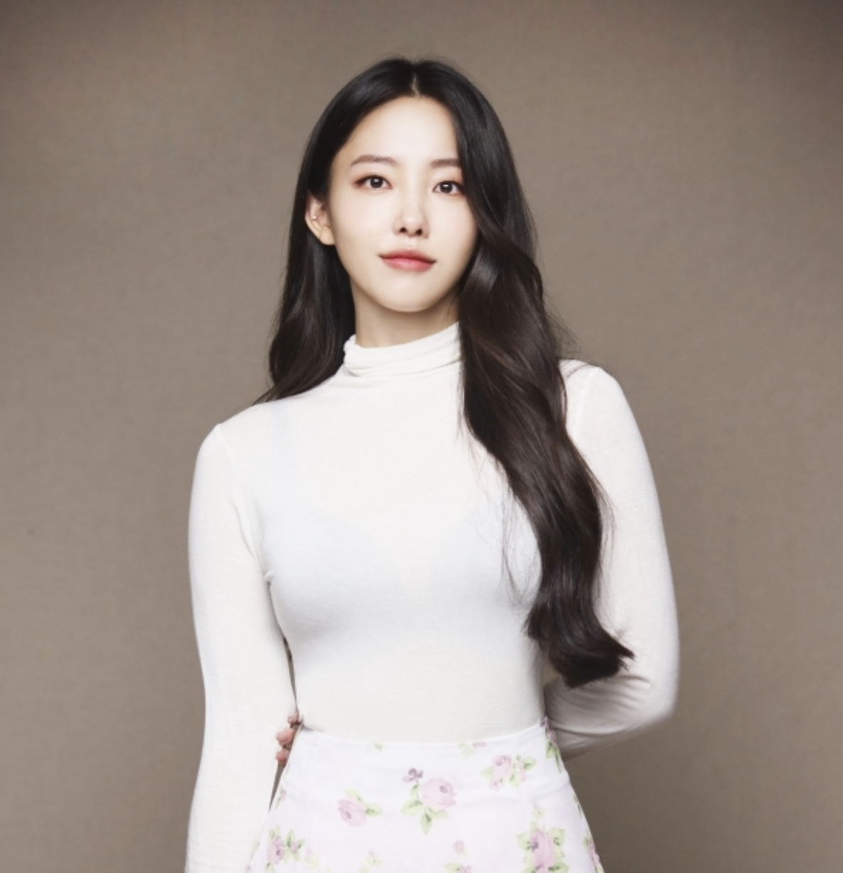 홍서희 프로필