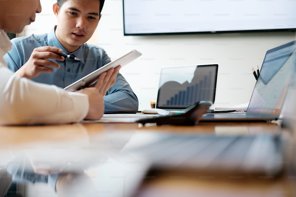 리스크 관리 관련 이미지