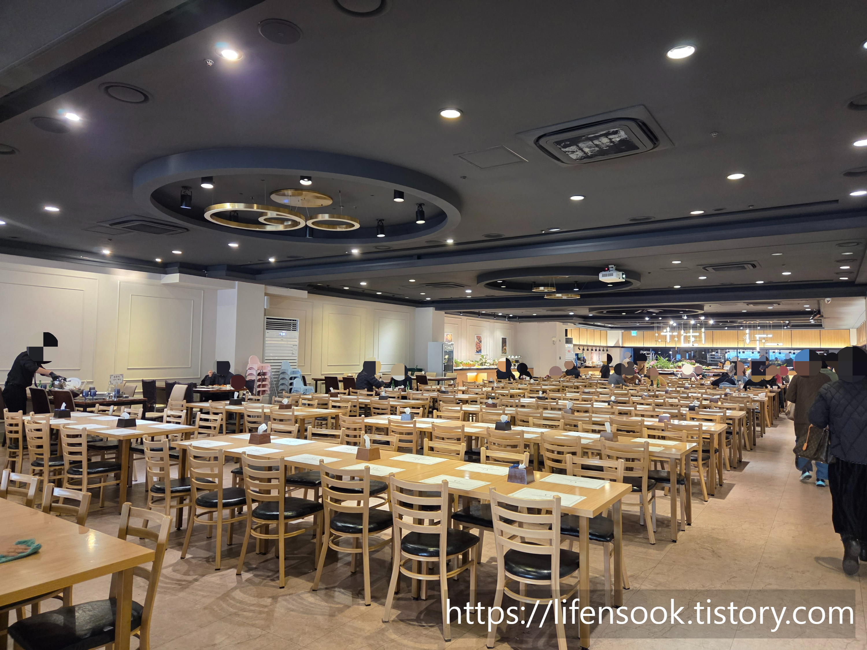 그랜드하우스 웨딩 9층 연회장 내부 1