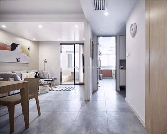 현관에서-바라본-모습