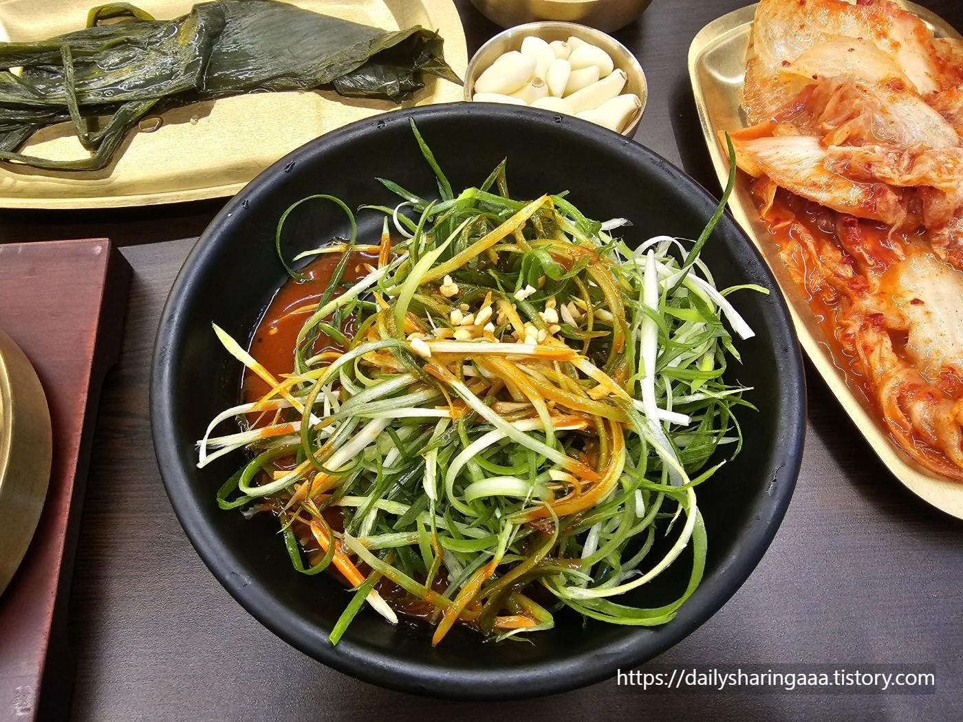 인천_가정동_삼겹식당_밑반찬8