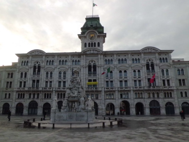 이탈리아 트리에스테 통일 광장 시청