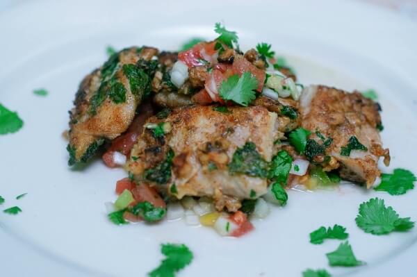 야채가-곁들여진-생선요리