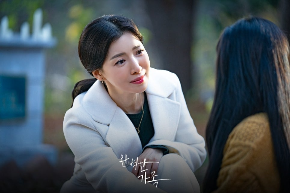 완벽한 가족 등장인물 줄거리