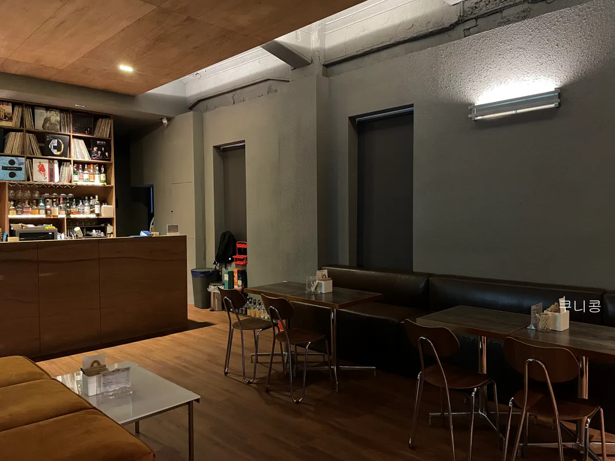 서울-엘피바-추천-신청곡-틀어주고-노래-좋은-서대문-그루브닷바이닐