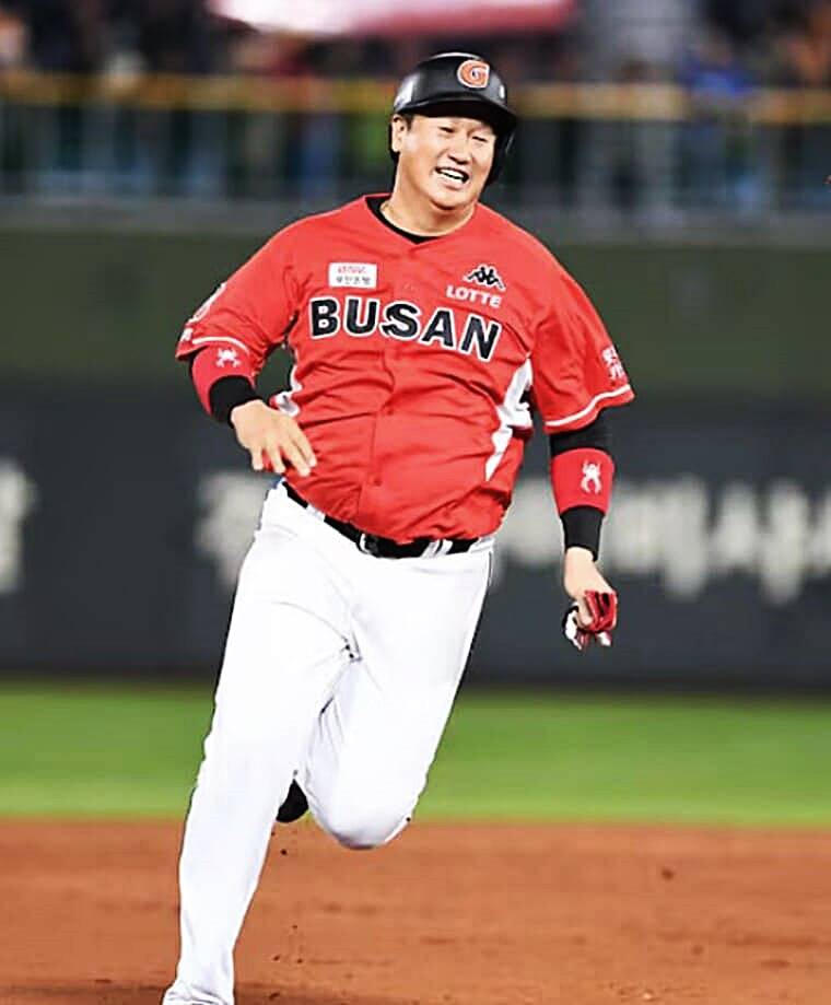 전-야구선수-이대호