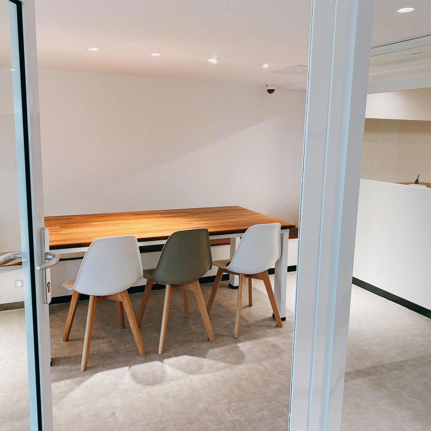 제주 애월 환혼 무수천계곡 트리하우스 웃뜨리 카페