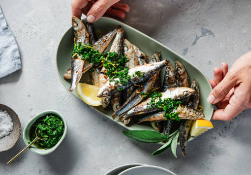 멸치볶음 맛있게 만드는 법 및 딱딱하지 않게 만들기 (+ 마요네즈 꿀)