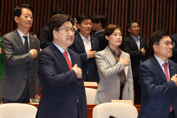 김문수, 조기 단일화 반발하며 '당무 우선권' 강조