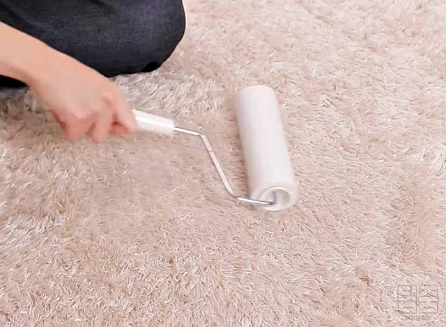 돌돌이 테이프 잘 벗기는법 돌돌이청소기 한장씩