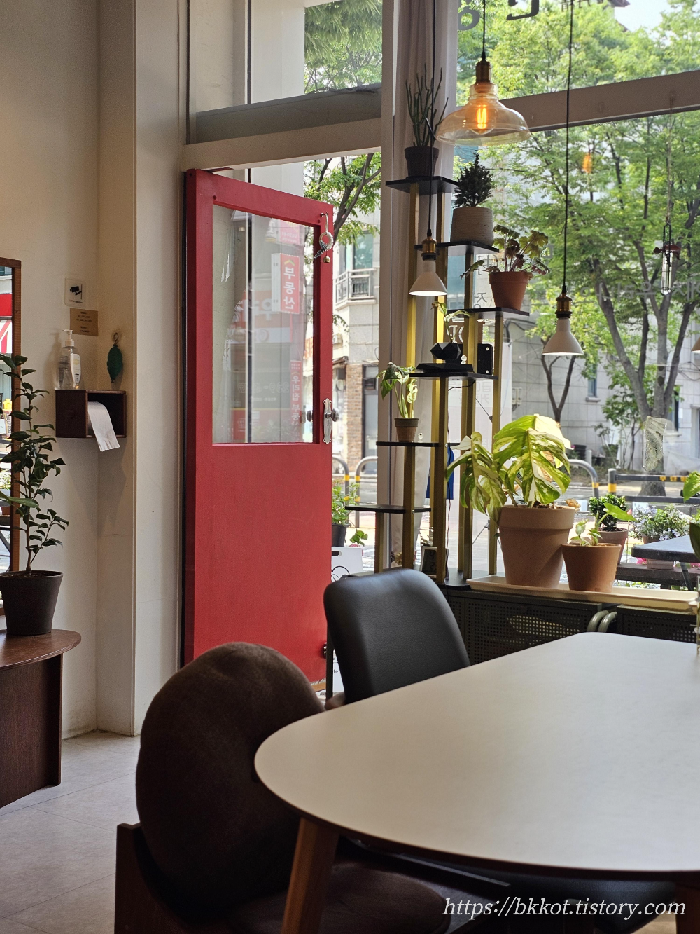 수원권선카페 카페단정