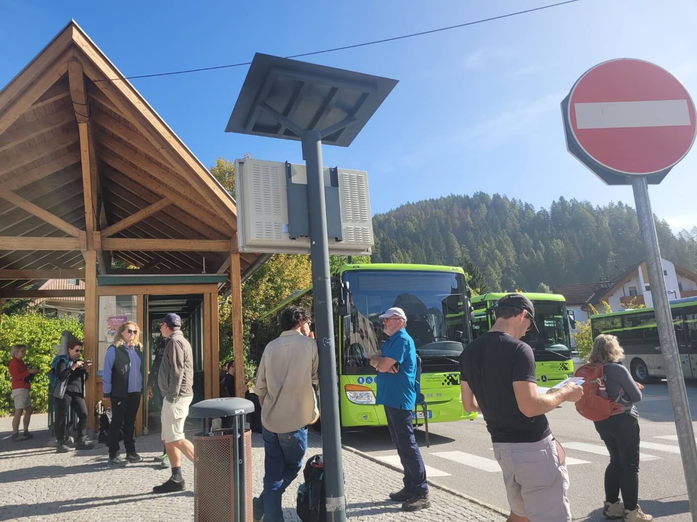 도비아코 버스정류장