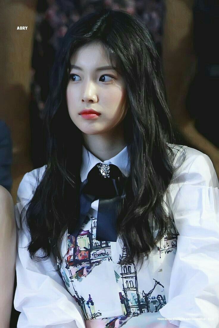 아이즈원 강혜원 몸매 키 아이즈원 강혜원 몸매 키