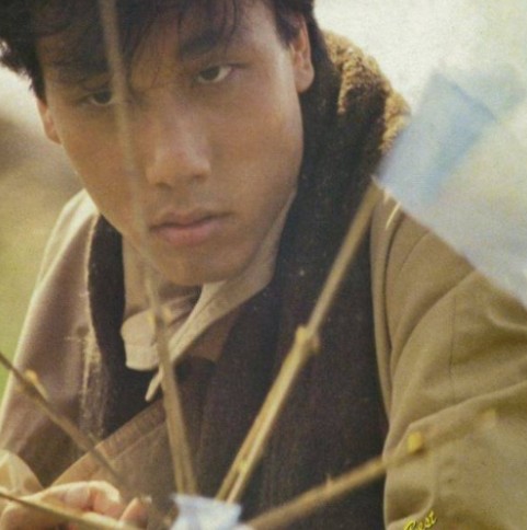 이문세