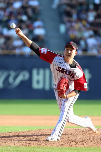 2025 시즌 LG트윈스 최고 연봉 계약 선수는 누구? [프로 야구 투수 타자 포수]