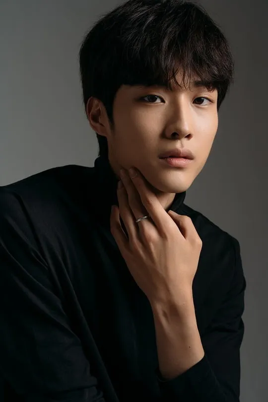 이종원&lt;밤에 피는 꽃&gt;