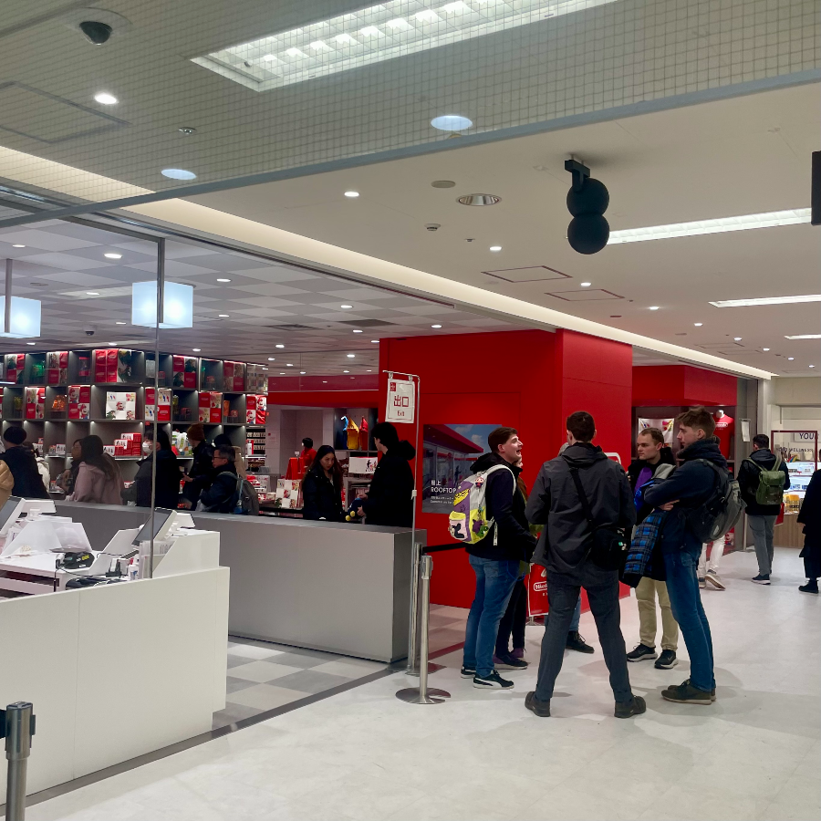 닌텐도 교토점 입구