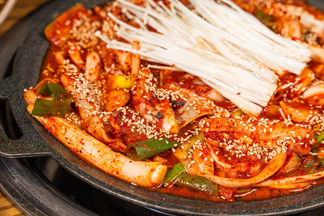 용산역 근처 맛집 추천 소고기 점심 아이파크몰 용리단길 카츠신보 버뮤다삼각지 948kitchen Blue 도야집 쏭타이치앙마이 신류 효뜨 사이드쇼 데이릿 최가네 숯불구이