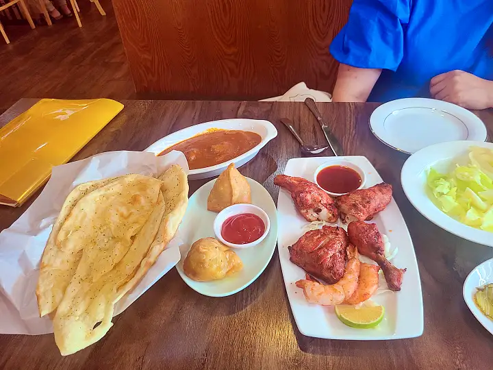 떴다 GO 여사 탄도항 누에섬 유리섬 박물관 커리 탄두리 치킨 맛집 안산 여행 가볼만한 곳 추천 다시보기